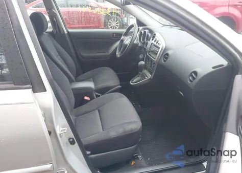 2005 Pontiac Vibe from USA, damaged, VIN 5Y2SL63855Z402393